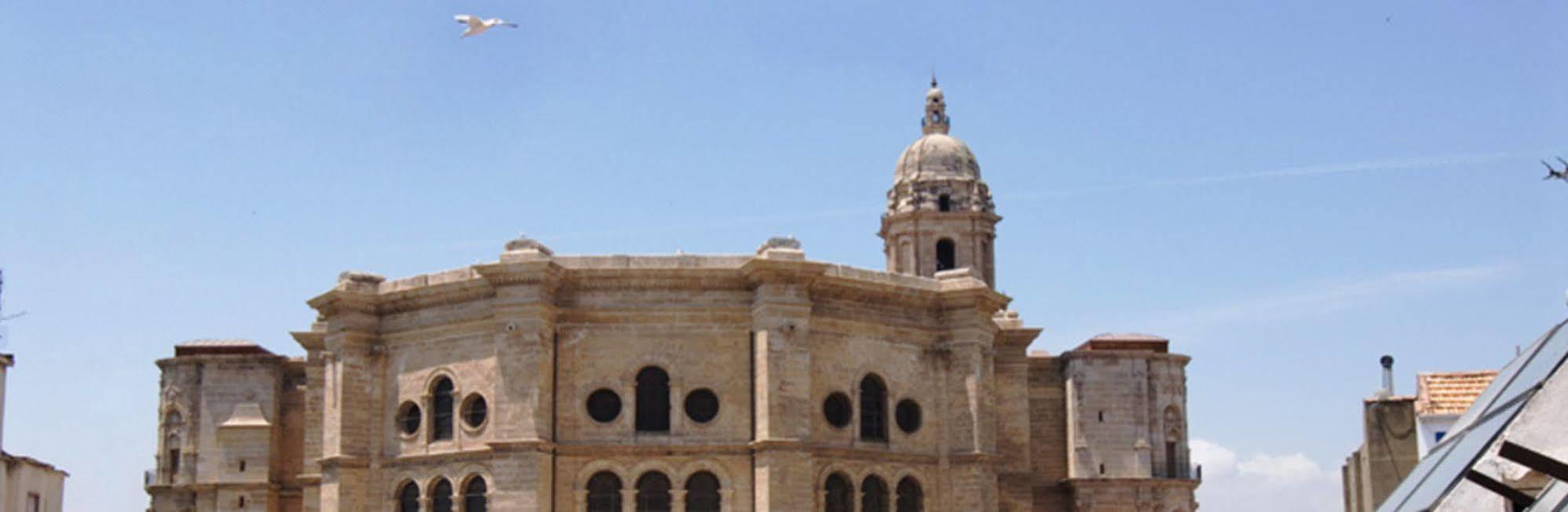 Hotell Carlos V Málaga